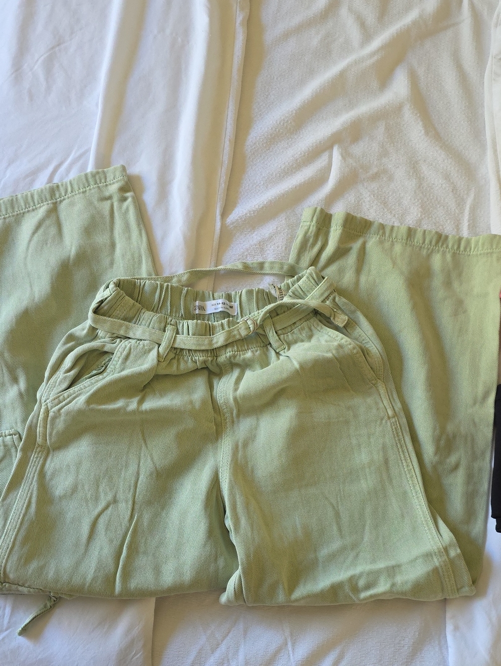 Zara Light Green Men's Drawstring Jogger Pants